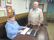 «Милосердие» подружит ветеранов с компьютером